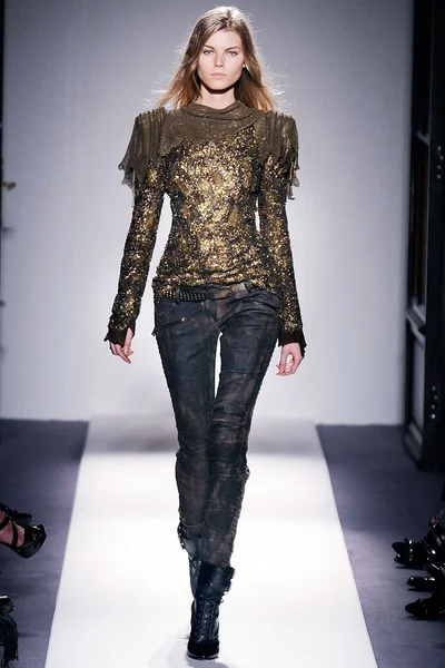 Look 9